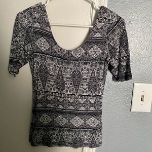 Ultra-Flirt brand stretchy 3/4 sleeve women’s top